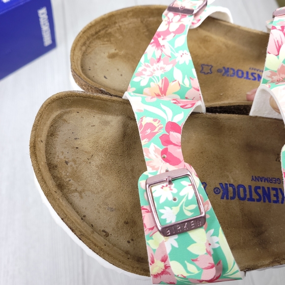 birkenstock supernatural flowers